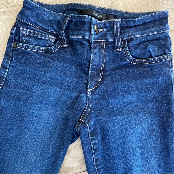 Joe’s Jeans Honey Booty Curvy Fit Bootcut Jeans 24 - Picture 10 of 15